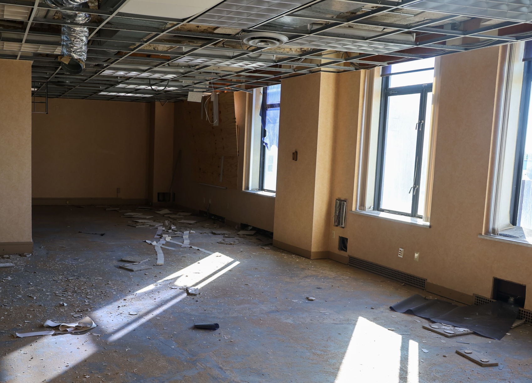 Historic Bank Calumet building in downtown Hammond to be redeveloped into apartments